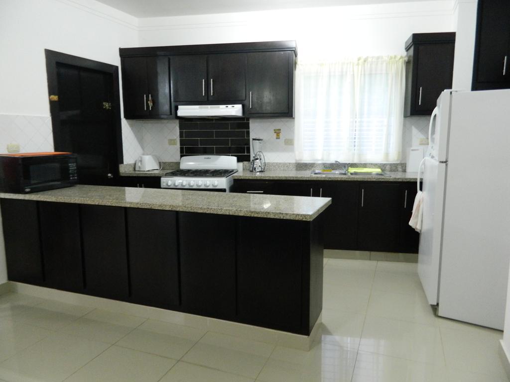 Residencial Vista Del Bosque Apartment Santiago De Los Caballeros Luaran gambar